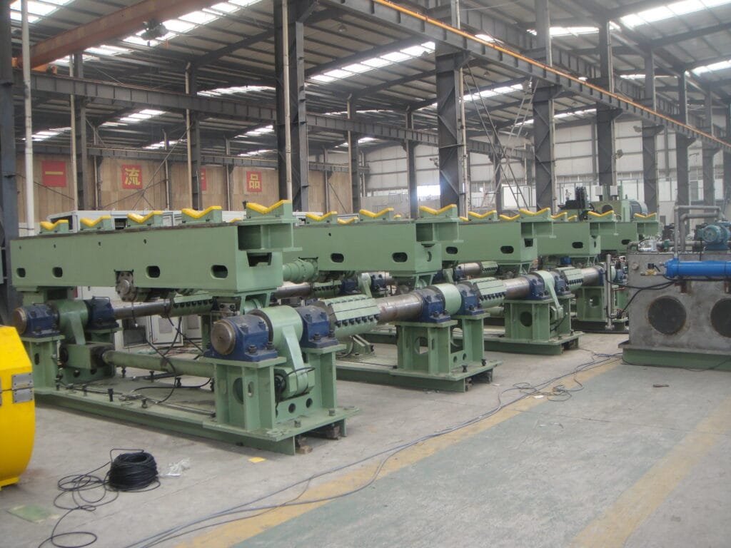 roller transmission system of facing and chamfering machine 