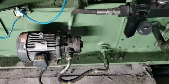 Fluid System of the pipe cutting machine Fluid System of the pipe cutting machine