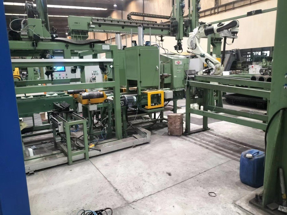 Coupliing threading machine Maninpulator System